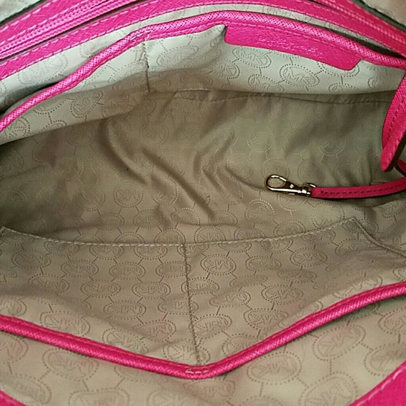 🎉HP🎉Michael Kors Pink Studded Hamilton - Picture 5 of 8